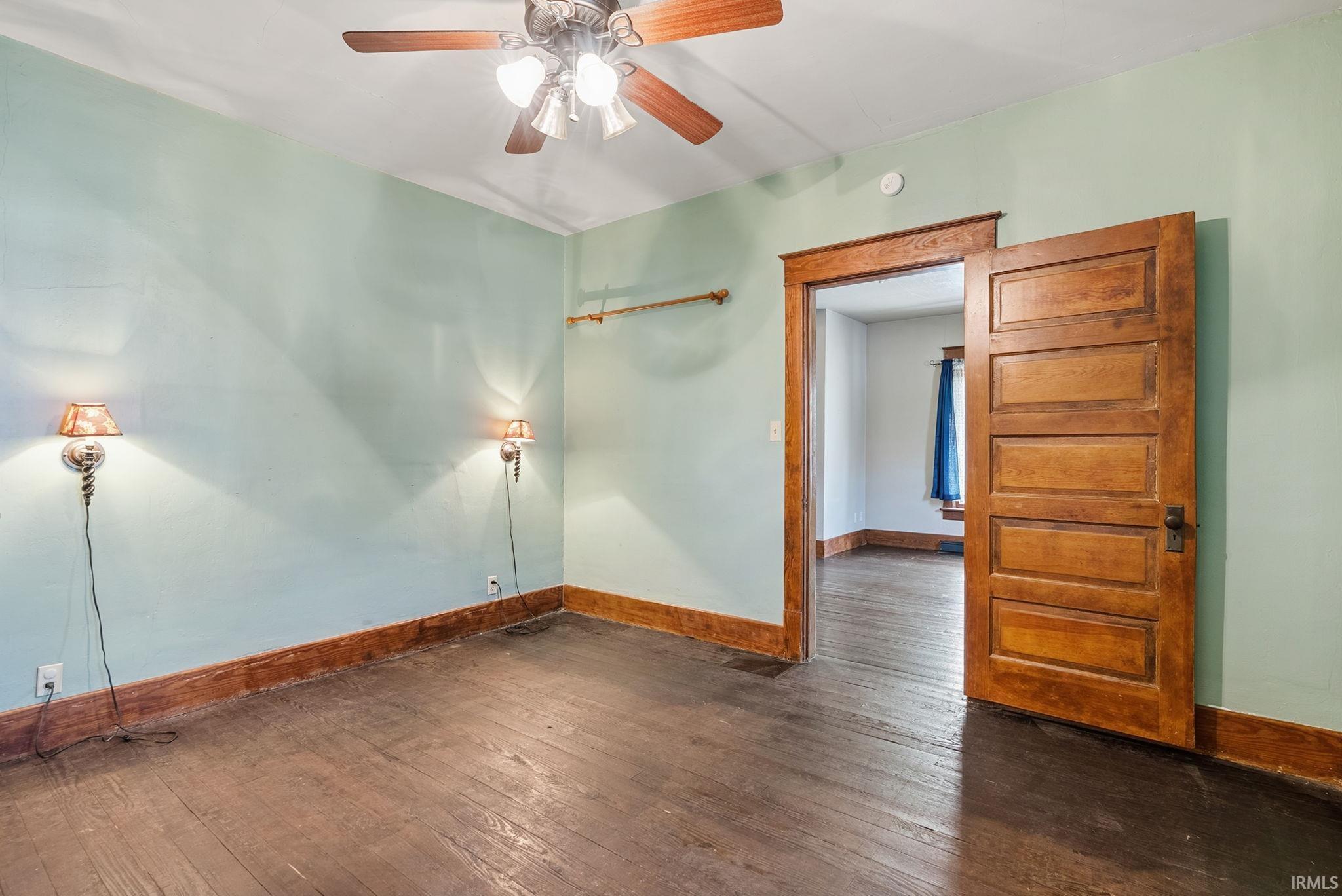 933 E Main Street Warsaw IN 46580