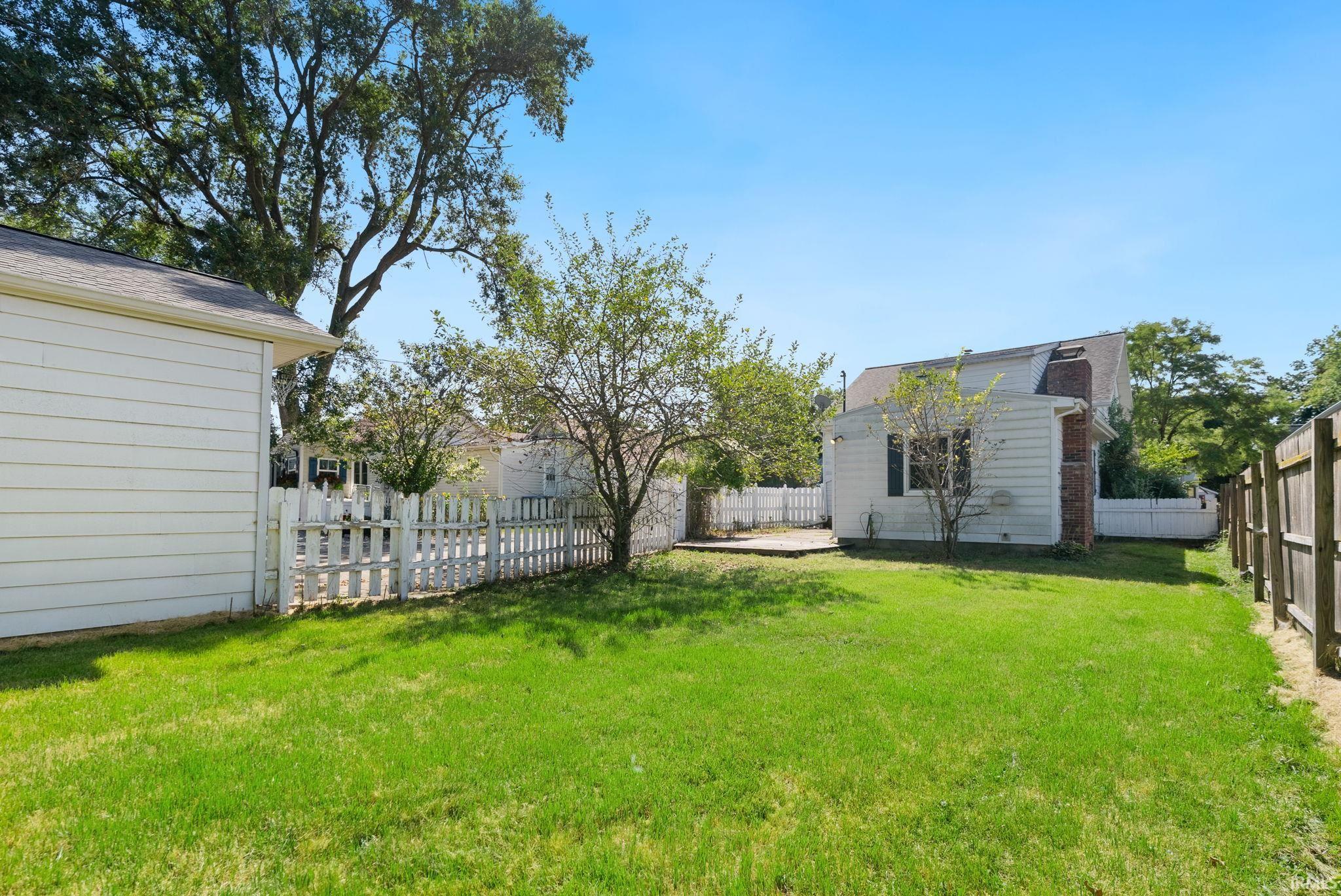 933 E Main Street Warsaw IN 46580