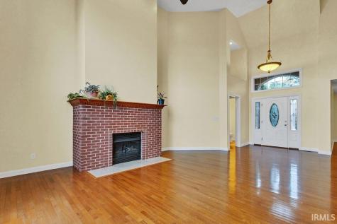 3907 E Breckenmore Drive Bloomington IN 47401