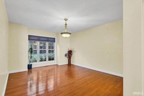 3907 E Breckenmore Drive Bloomington IN 47401
