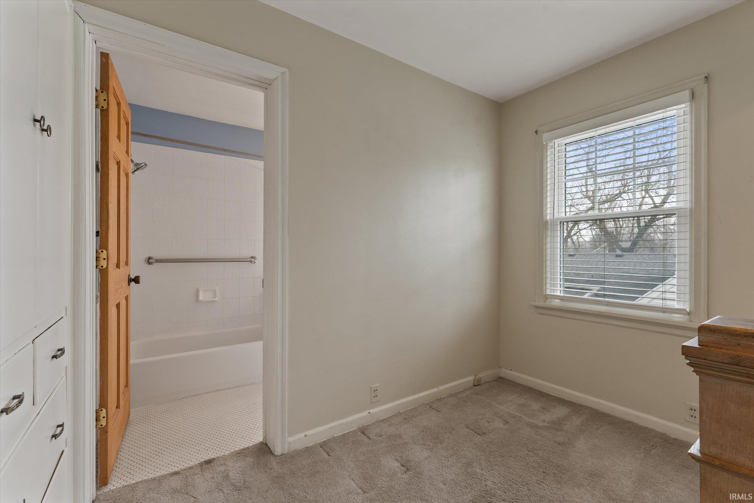 1219 Leeper Avenue South Bend IN 46617