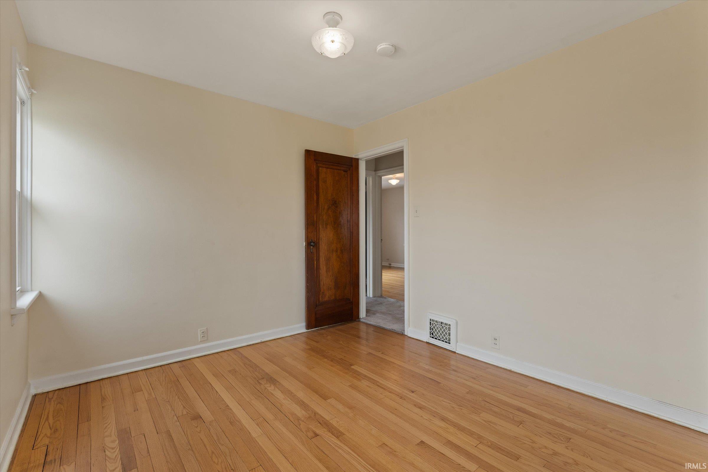 1219 Leeper Avenue South Bend IN 46617