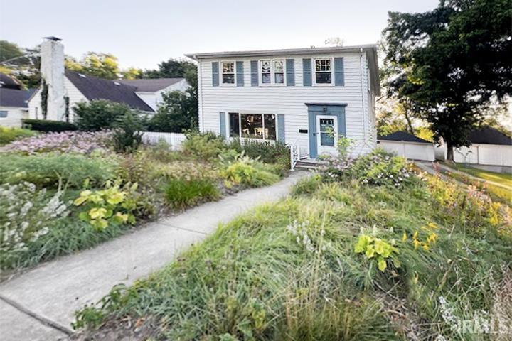 1219 Leeper Avenue South Bend IN 46617