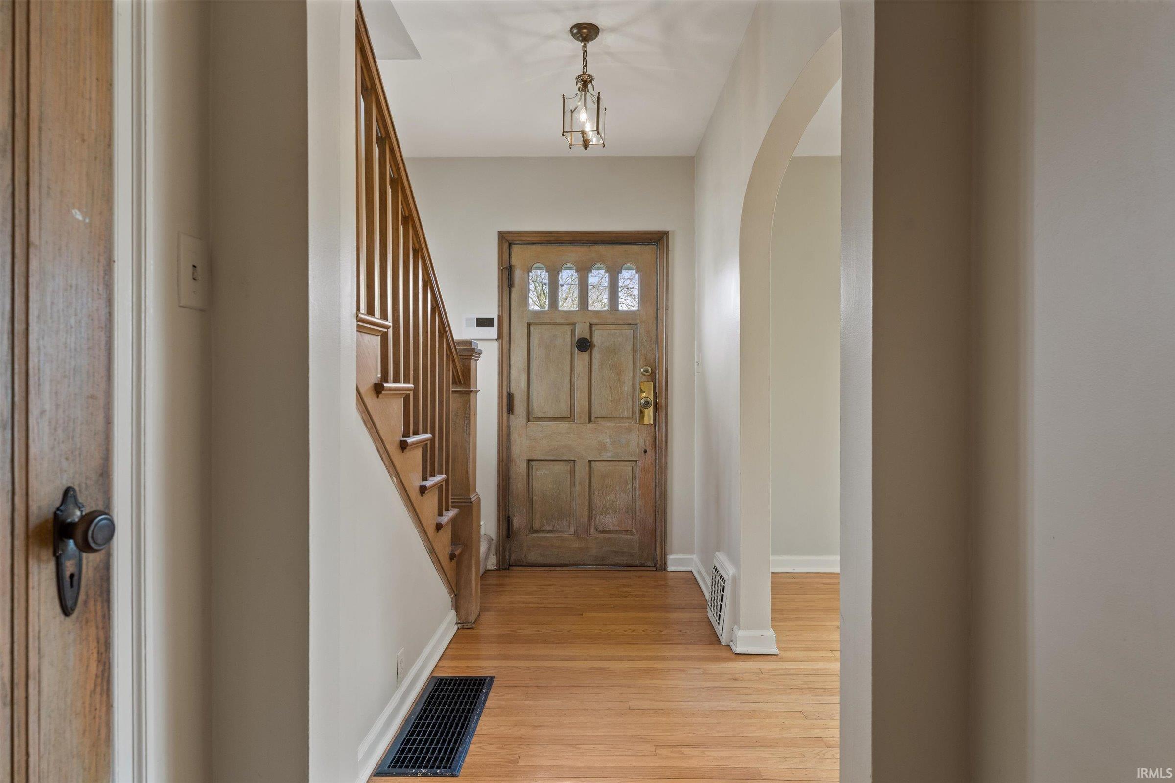1219 Leeper Avenue South Bend IN 46617