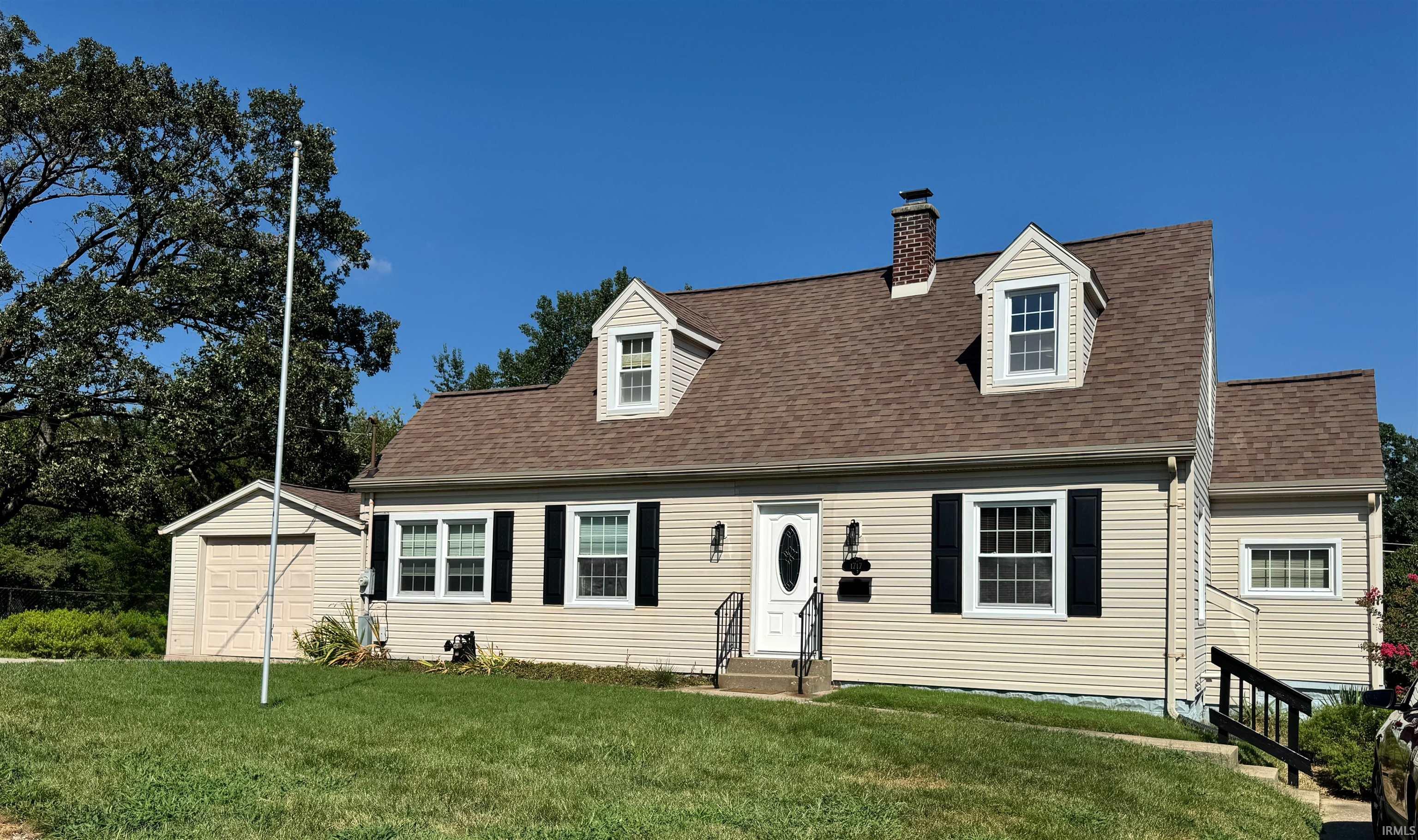 1717 Russell Avenue Evansville IN 47720