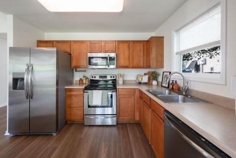 1526 Bear Claw Lane Fort Wayne IN 46845