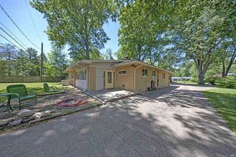 810 Plaza Drive Evansville IN 47715