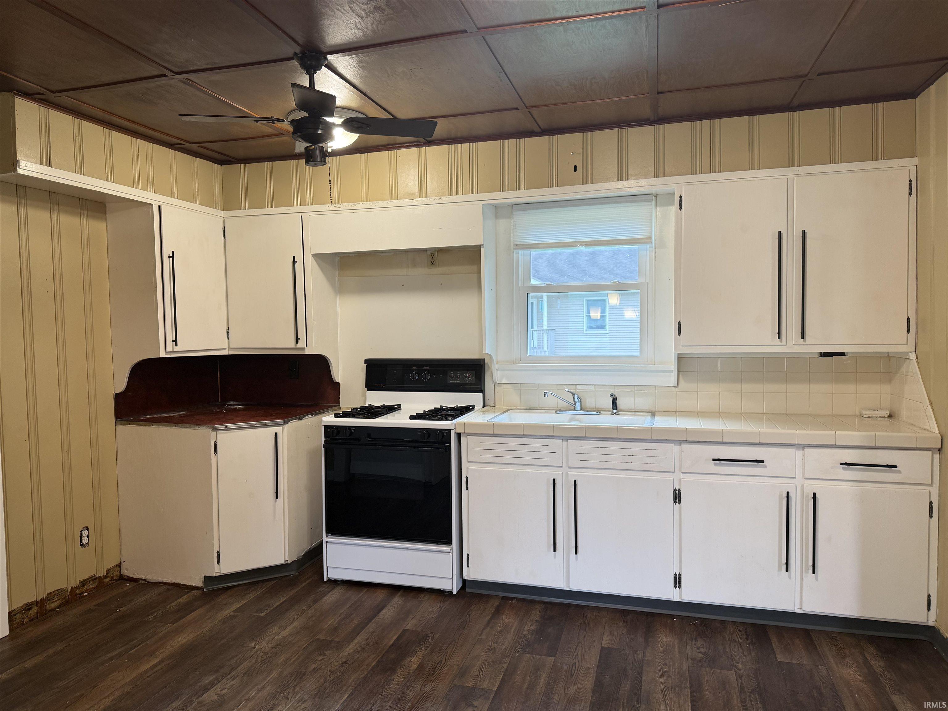 210 N Riverside Boulevard Goshen IN 46526