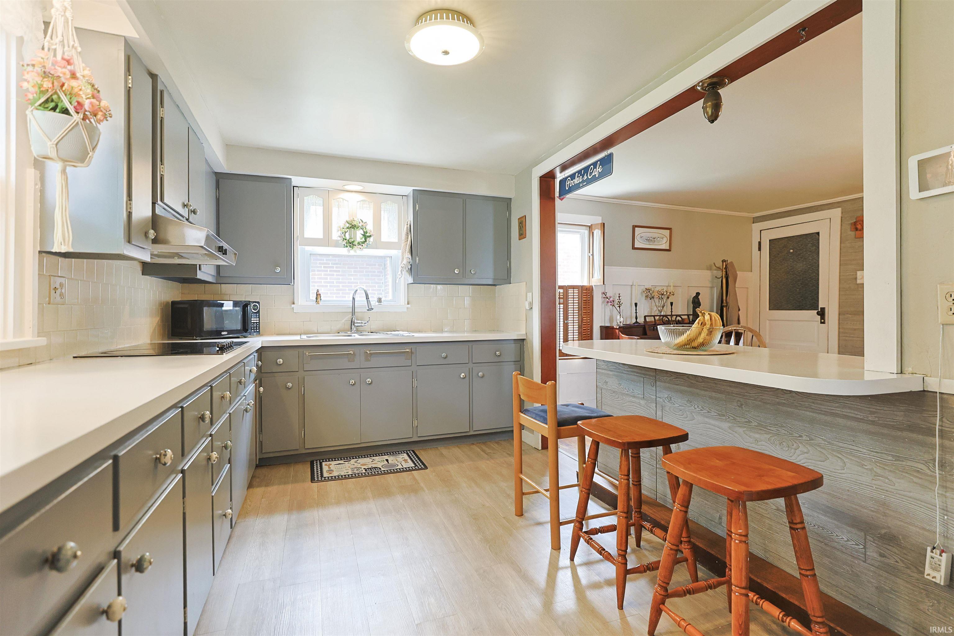 207 W 12th Street Mishawaka IN 46544