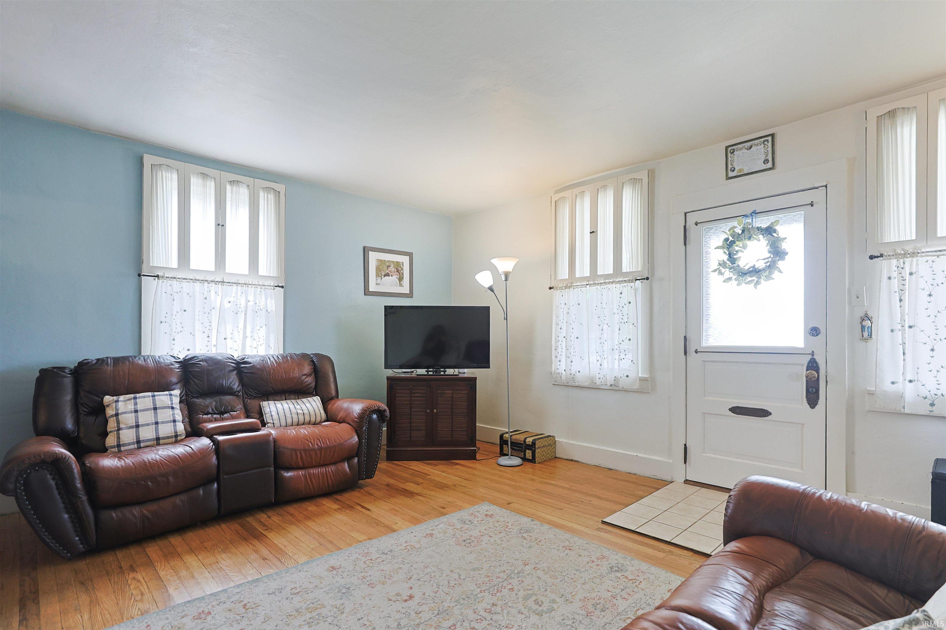 207 W 12th Street Mishawaka IN 46544