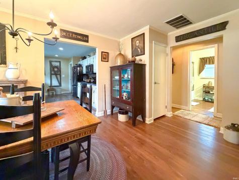 721 Maplecrest Avenue Kokomo IN 46902
