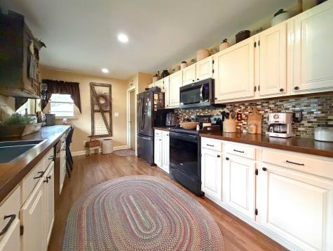 721 Maplecrest Avenue Kokomo IN 46902