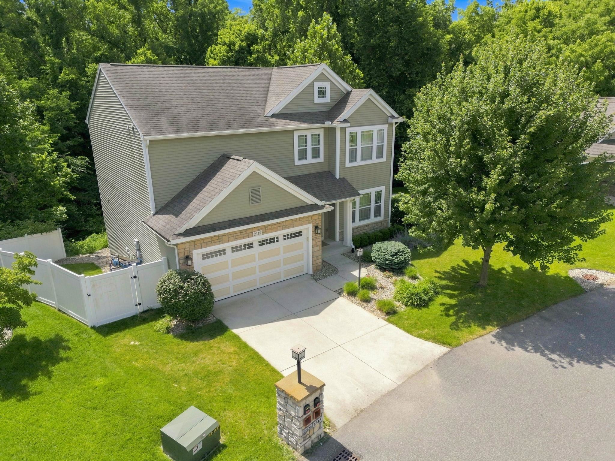 2315 Treys Trail Mishawaka IN 46545
