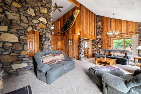1734 N 1300 W Linton IN 47441
