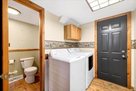 1734 N 1300 W Linton IN 47441