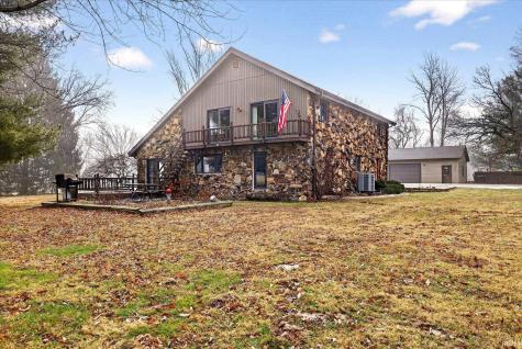 1734 N 1300 W Linton IN 47441