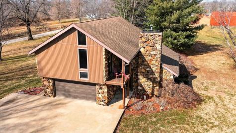 1734 N 1300 W Linton IN 47441