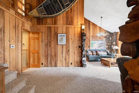 1734 N 1300 W Linton IN 47441