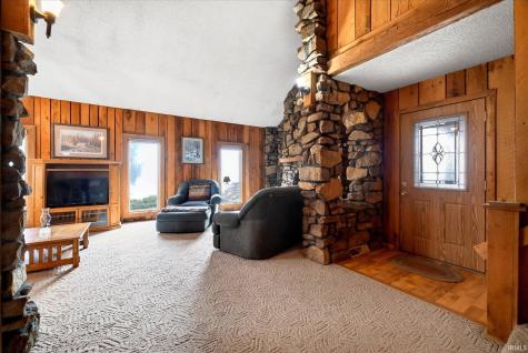1734 N 1300 W Linton IN 47441