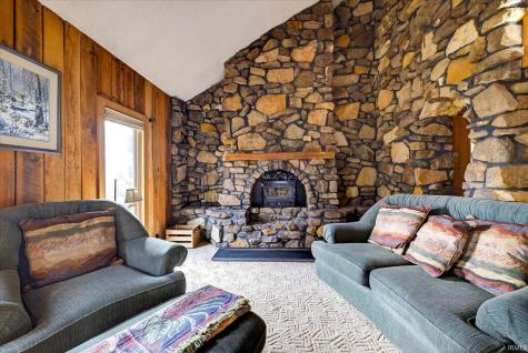 1734 N 1300 W Linton IN 47441