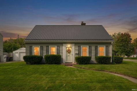 2302 Wawonaissa Trail Fort Wayne IN 46809