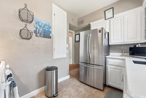 2302 Wawonaissa Trail Fort Wayne IN 46809