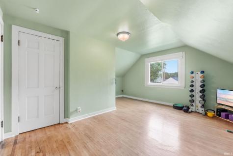 2302 Wawonaissa Trail Fort Wayne IN 46809