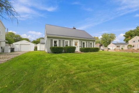 2302 Wawonaissa Trail Fort Wayne IN 46809