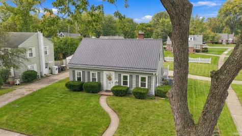2302 Wawonaissa Trail Fort Wayne IN 46809