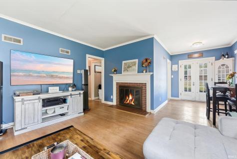 2302 Wawonaissa Trail Fort Wayne IN 46809
