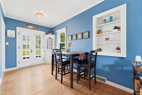 2302 Wawonaissa Trail Fort Wayne IN 46809