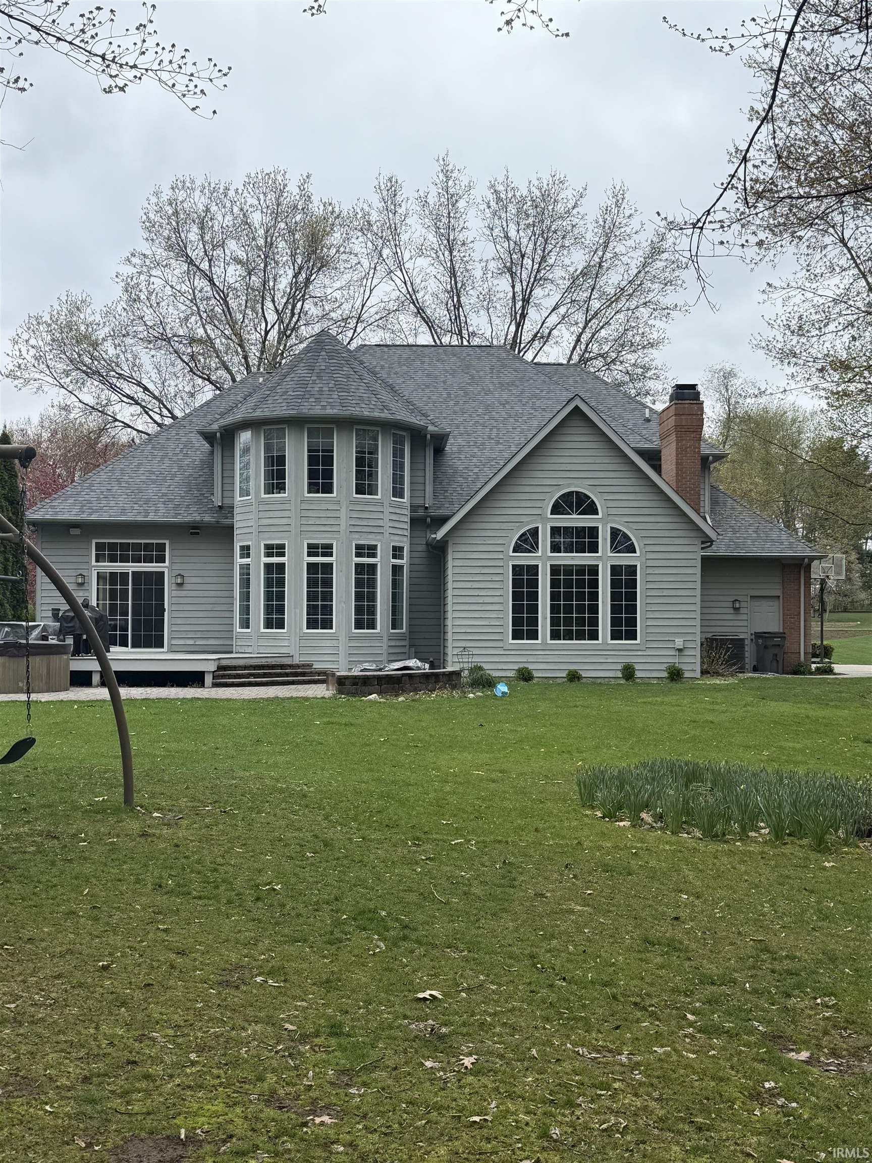10070 Butternut Drive Middlebury IN 46540