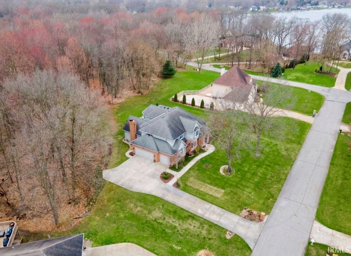 10070 Butternut Drive Middlebury IN 46540
