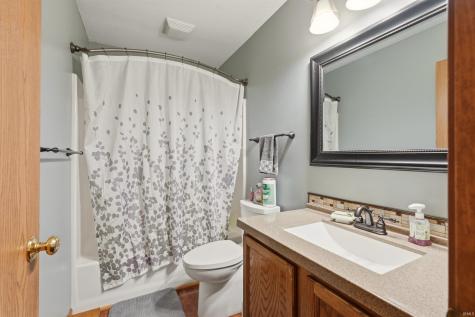 207 Vice Boulevard Avilla IN 46710