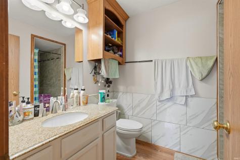 207 Vice Boulevard Avilla IN 46710