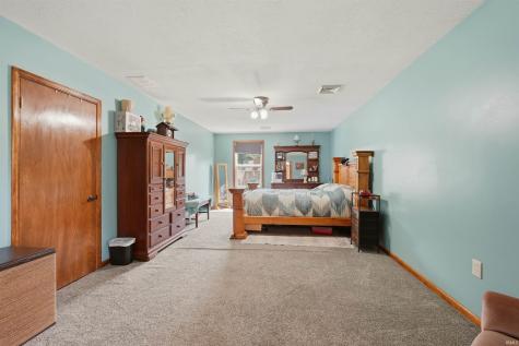 207 Vice Boulevard Avilla IN 46710