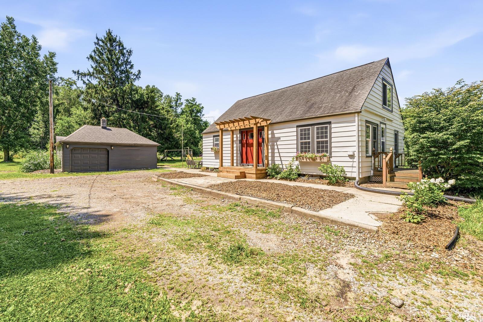 14300 Dragoon Trail Mishawaka IN 46544