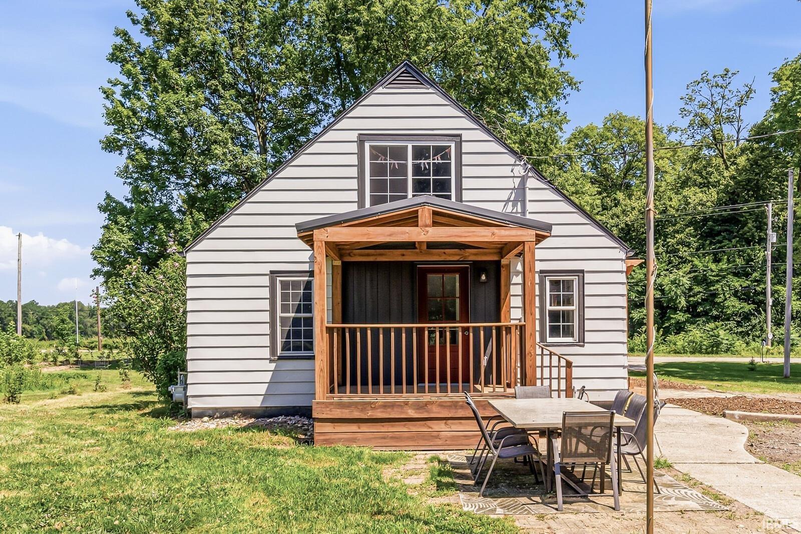 14300 Dragoon Trail Mishawaka IN 46544