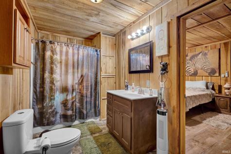 18498 Riviera Lane Shoals IN 47581