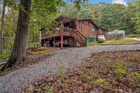18498 Riviera Lane Shoals IN 47581
