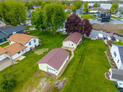 380 Lane 852 Snow Lake Fremont IN 46737