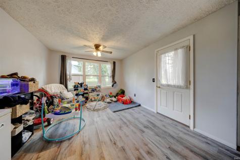 8760 W Middleton Street Richland IN 47634