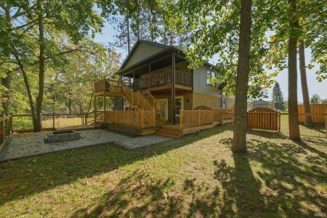 11244 W Horseshoe Bend Road Brookston IN 47923