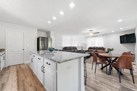 11244 W Horseshoe Bend Road Brookston IN 47923