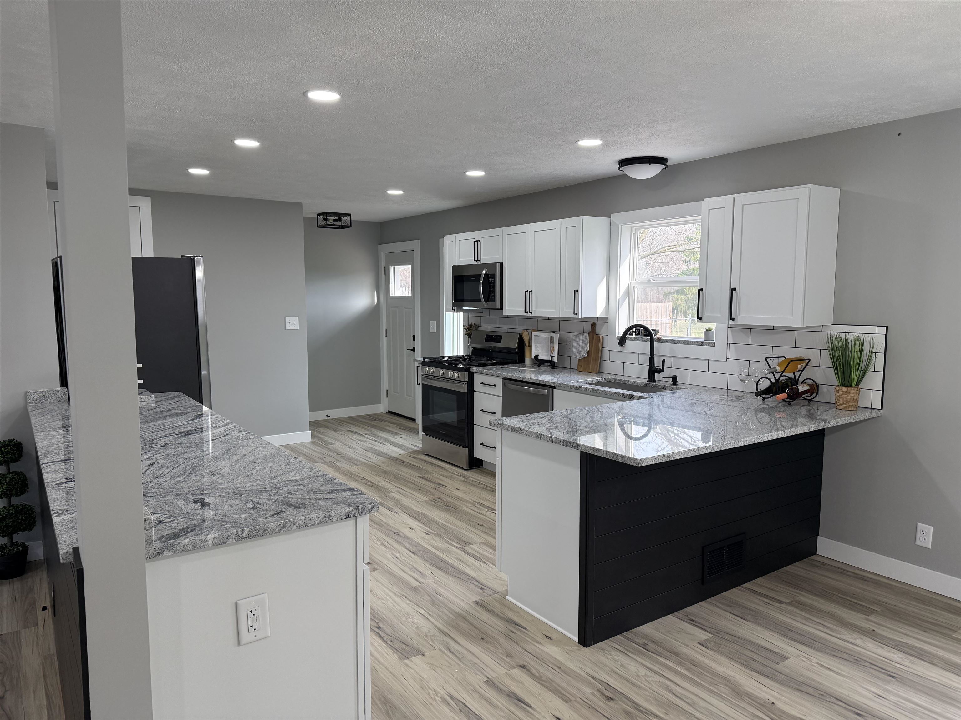 26842 Pleasant Place Elkhart IN 46514