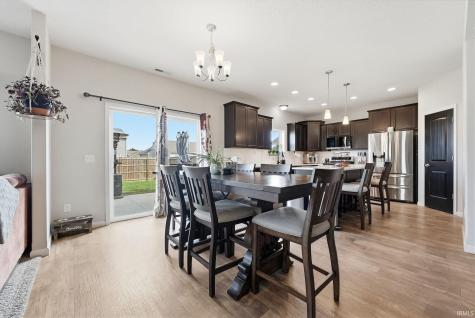 6214 Melan Cove Fort Wayne IN 46835