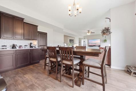 6214 Melan Cove Fort Wayne IN 46835