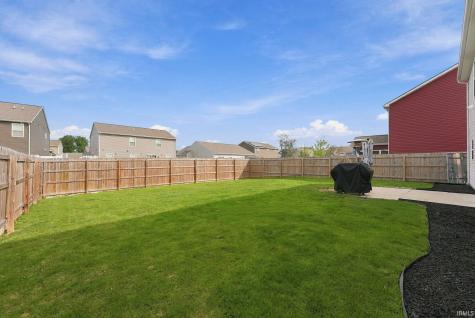 6214 Melan Cove Fort Wayne IN 46835