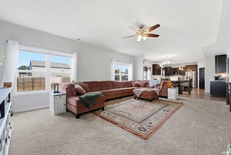6214 Melan Cove Fort Wayne IN 46835