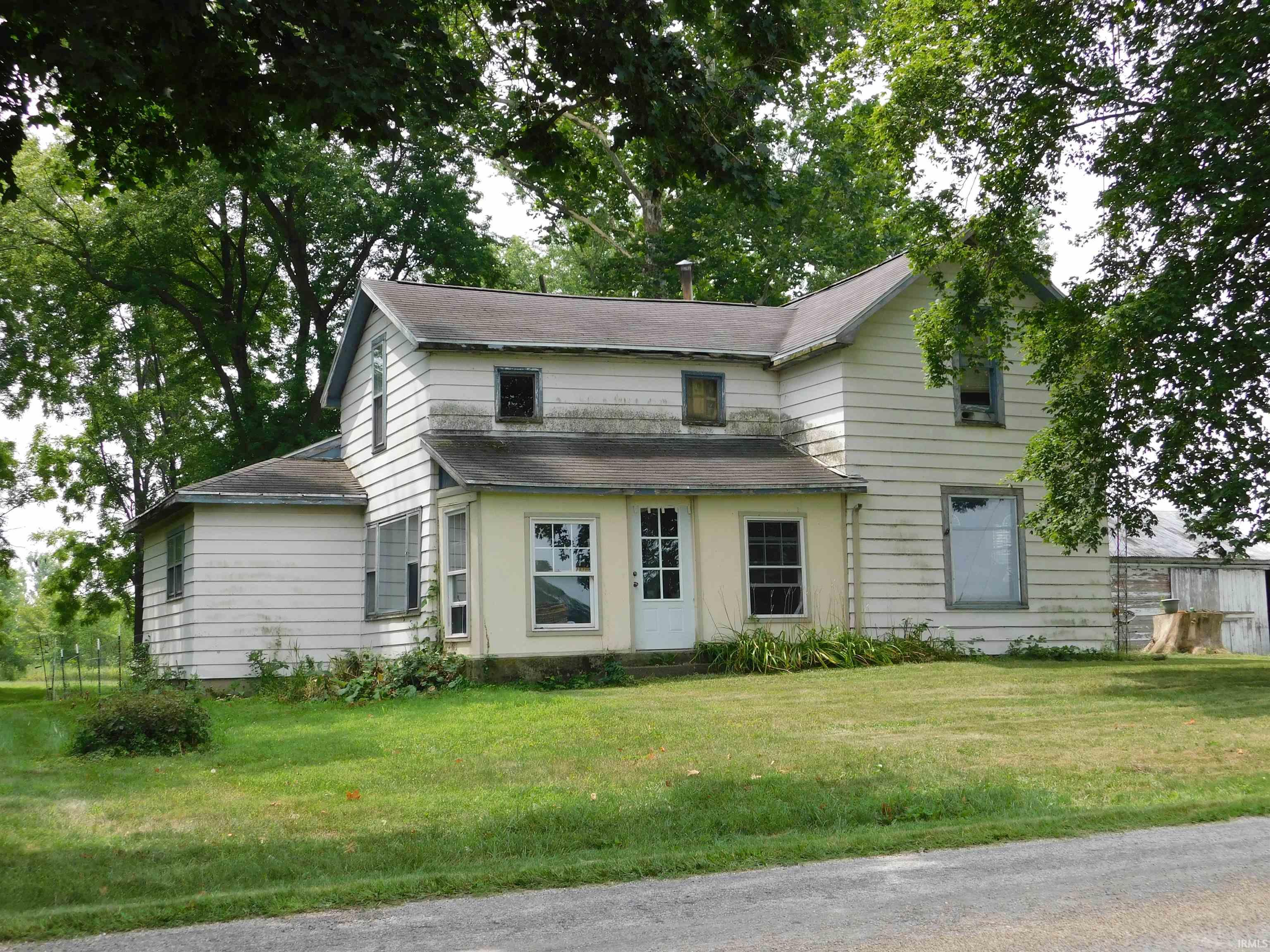 1417 E 300n Warsaw IN 46582